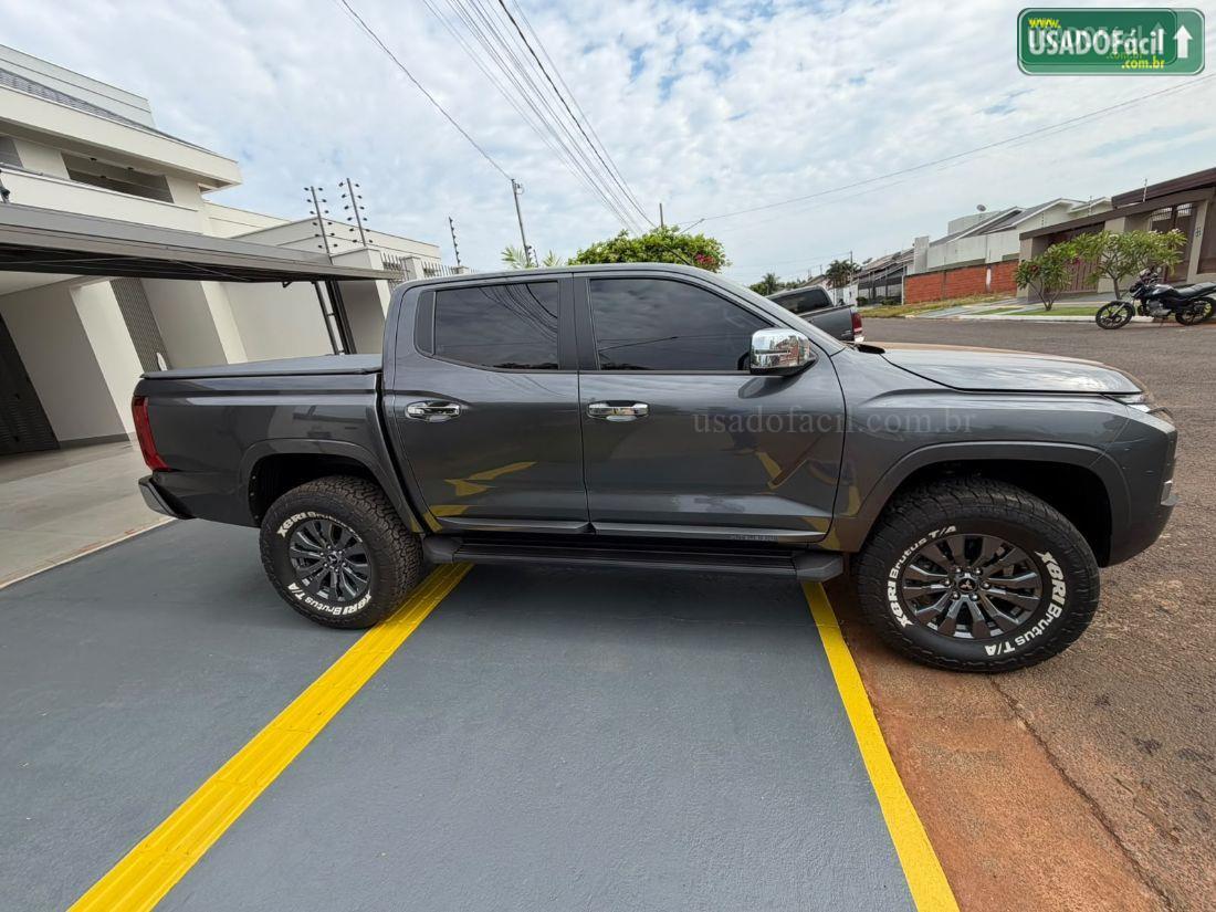 MITSUBISHI TRITON HPE 2.4 4X4 TURBO automático 2026/2027 — foto 12 de 29