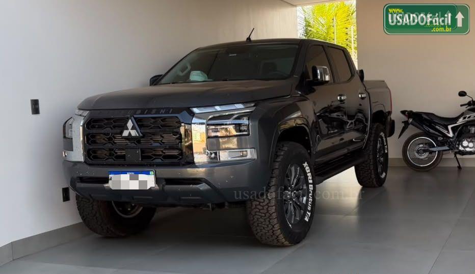 MITSUBISHI TRITON HPE 2.4 4X4 TURBO automático 2026/2027 — foto 3 de 29