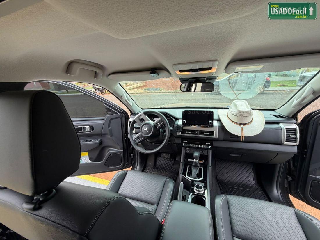 MITSUBISHI TRITON HPE 2.4 4X4 TURBO automático 2026/2027 — foto 17 de 29
