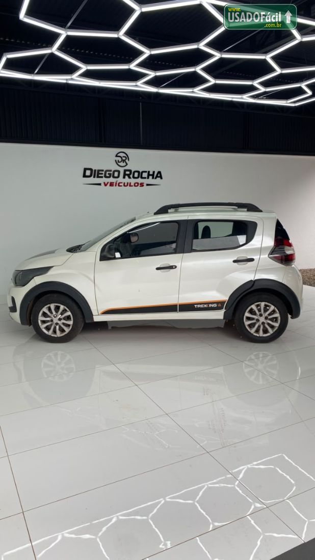 Fiat Mobi Like Flex 2018/2018 — foto 8 de 14