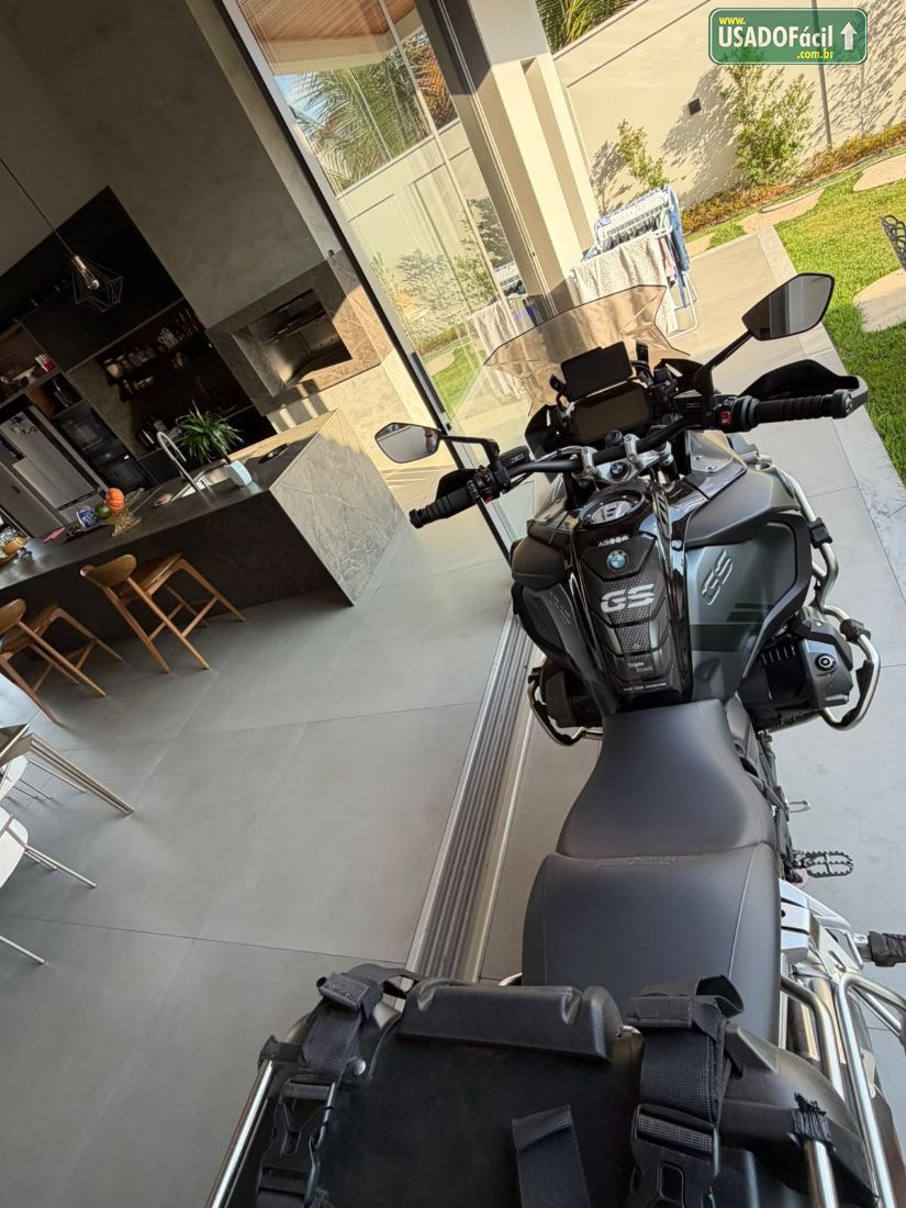 BMW R 1250 GS Adventure Premium Triple Black 2024/2024 — foto 16 de 17