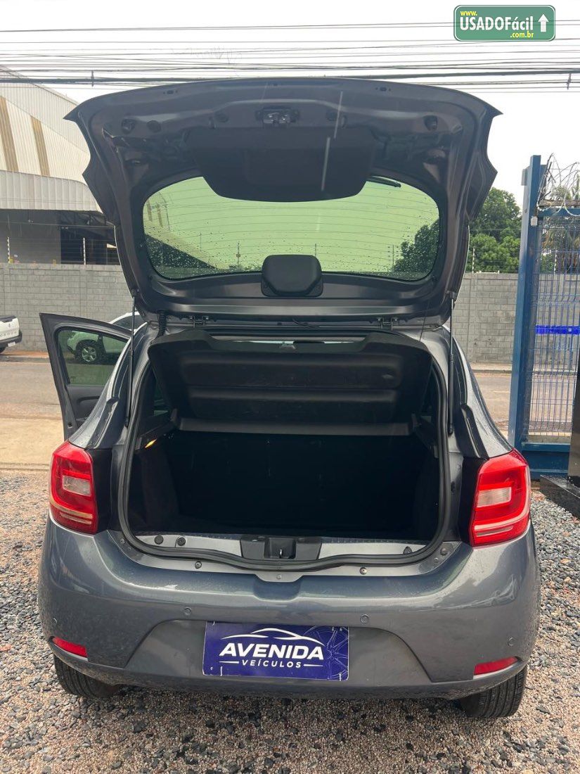 Renault Sandero Expression 1.0 Hi-Power 5P 2014/2015 — foto 7 de 16