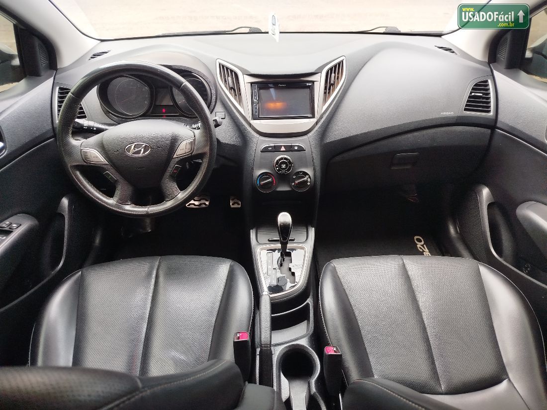 Hyundai HB20X Hatch Premium 1.6 Automático Flex 2015/2015 — foto 4 de 12