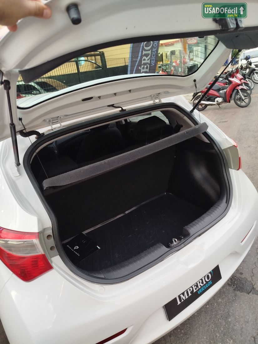 Hyundai HB20 Hatch Comfort Plus 1.0 Flex 2012/2013 — foto 10 de 11