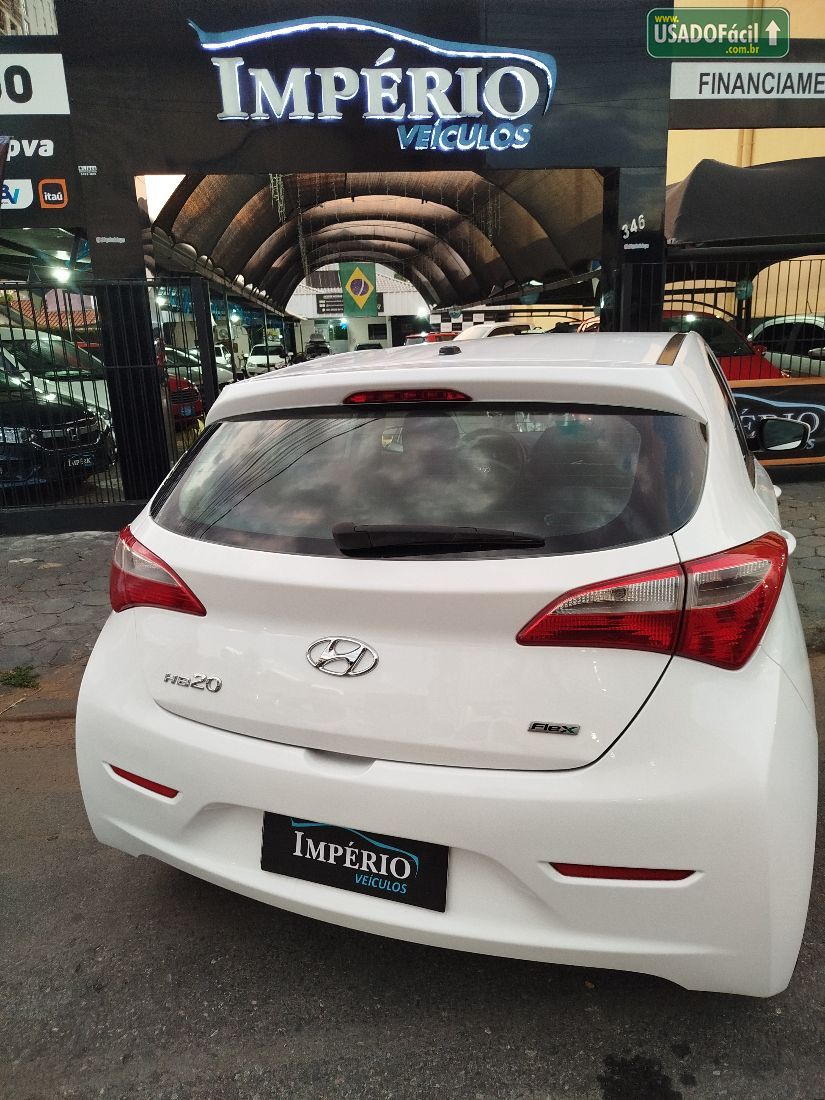 Hyundai HB20 Hatch Comfort Plus 1.0 Flex 2012/2013 — foto 2 de 11