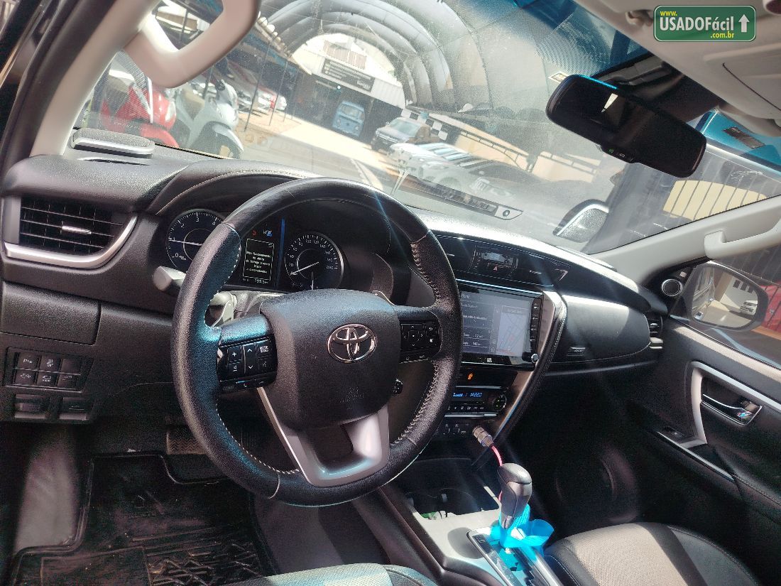 Toyota Hilux SW4 SRX 2.8 4x4 TDI Automático Diesel 2022/2022 — foto 4 de 10
