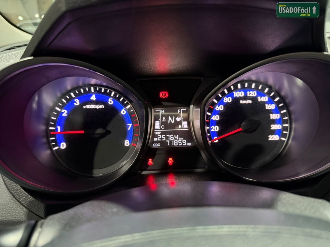 Hyundai HB20X Hatch Premium 1.6 Automático Flex 2015/2015 — foto 4 de 10