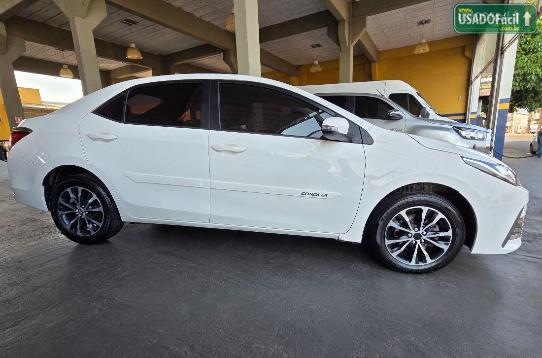 Toyota Corolla GLi 1.8 Flex Automático CVT 2017/2018 — foto 5 de 12