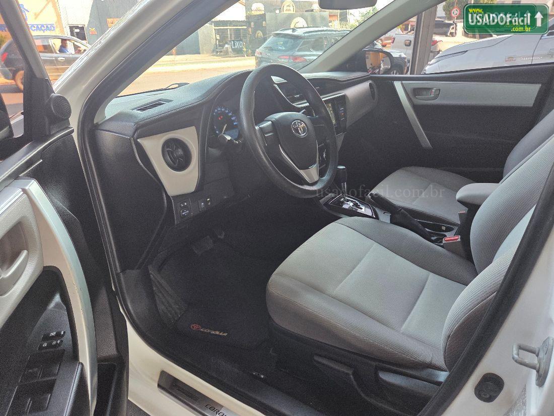 Toyota Corolla GLi 1.8 Flex Automático CVT 2017/2018 — foto 8 de 12
