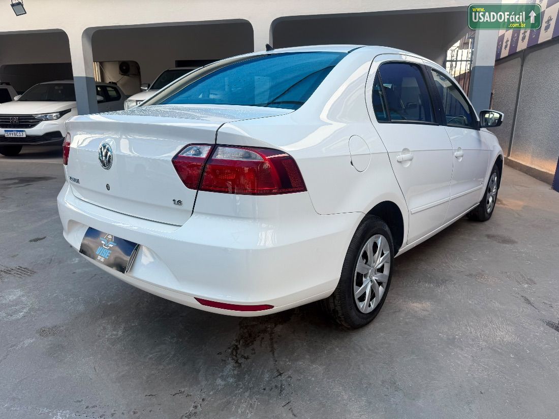 Volkswagen Voyage City 1.6 Mi Total Flex 2013/2013 — foto 5 de 16