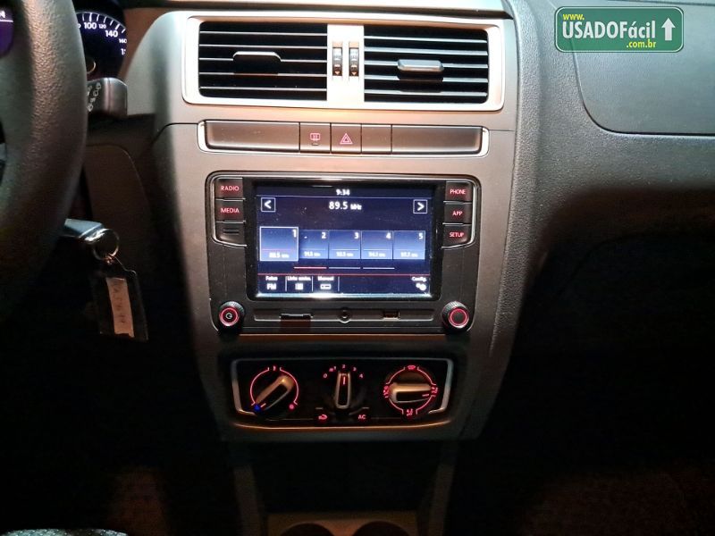 Volkswagen Fox Connect 1.6 4P Flex 2019/2020 — foto 10 de 11