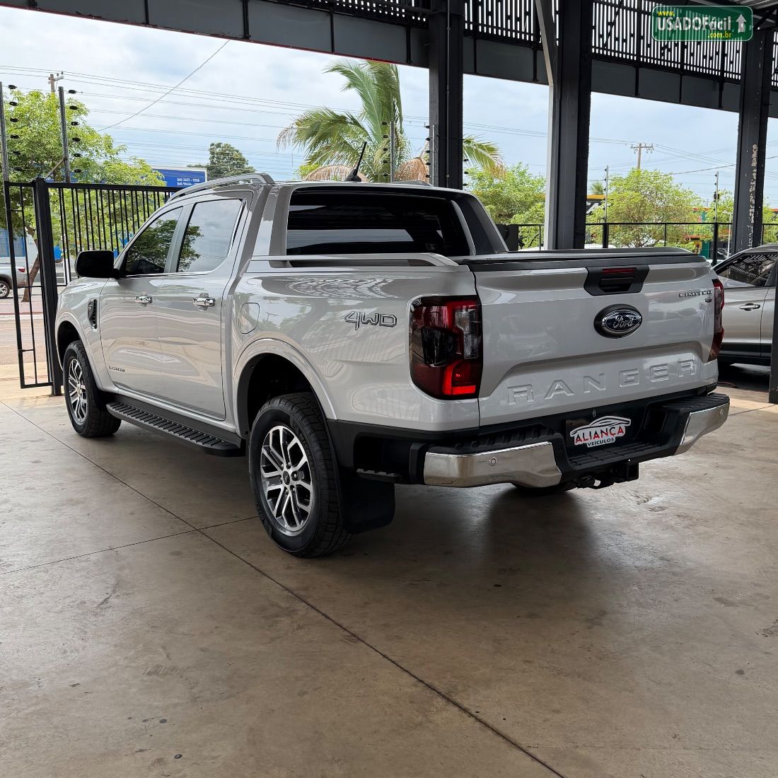 Ford Ranger Limited+ CD 3.0 V6 4x4 Turbo Automático Diesel 2023/2024 — foto 4 de 10