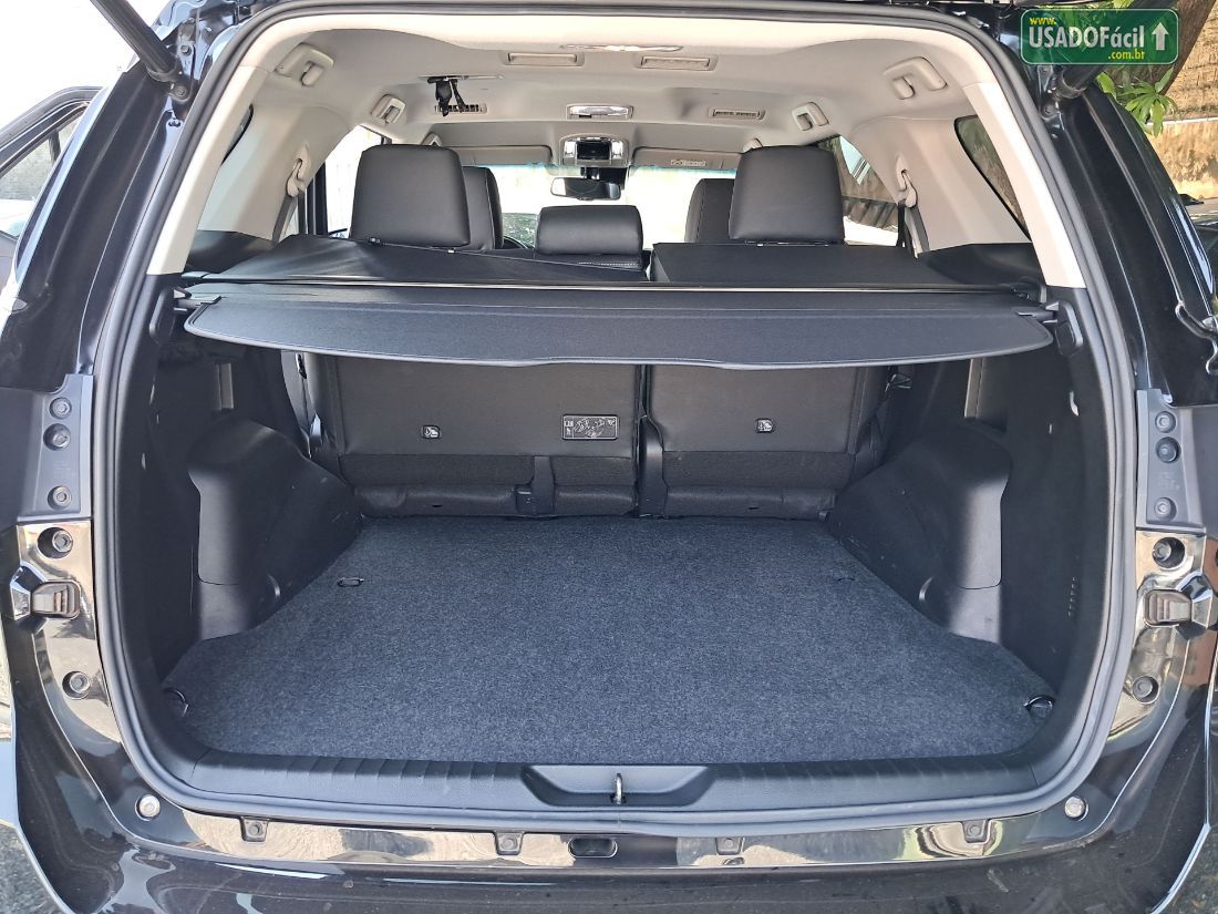 Toyota Hilux SW4 SRX Platinum 2.8 4x4 Turbo Automático Diesel 2025/2025 — foto 7 de 12