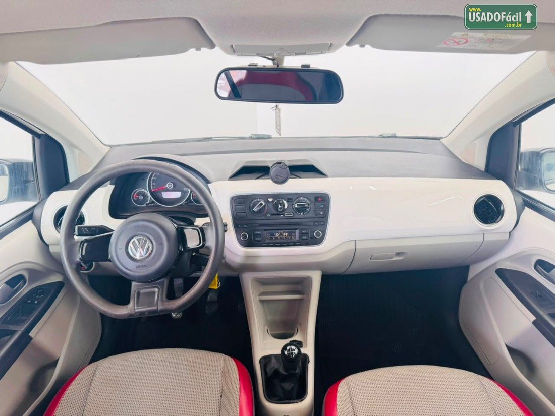 Volkswagen UP! High 1.0 Total Flex 5P 2014/2015 — foto 9 de 11