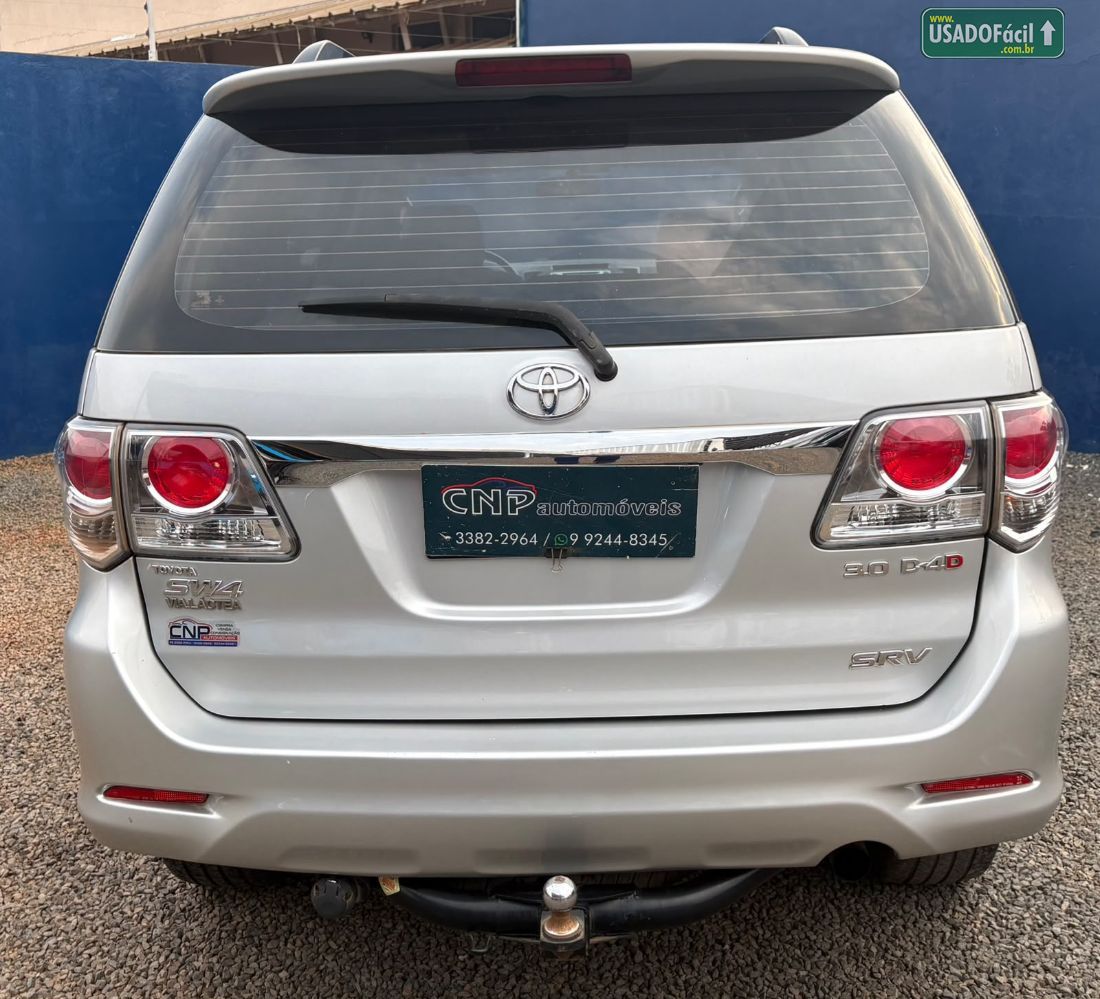Toyota Hilux SW4 SRV D4-D 3.0 4x4 TDI Automático Diesel 2014/2014 — foto 5 de 15