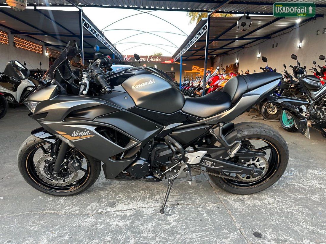 KAWASAKI KAWASAKI NINJA 650R 649cc 2023/2024 — foto 4 de 5