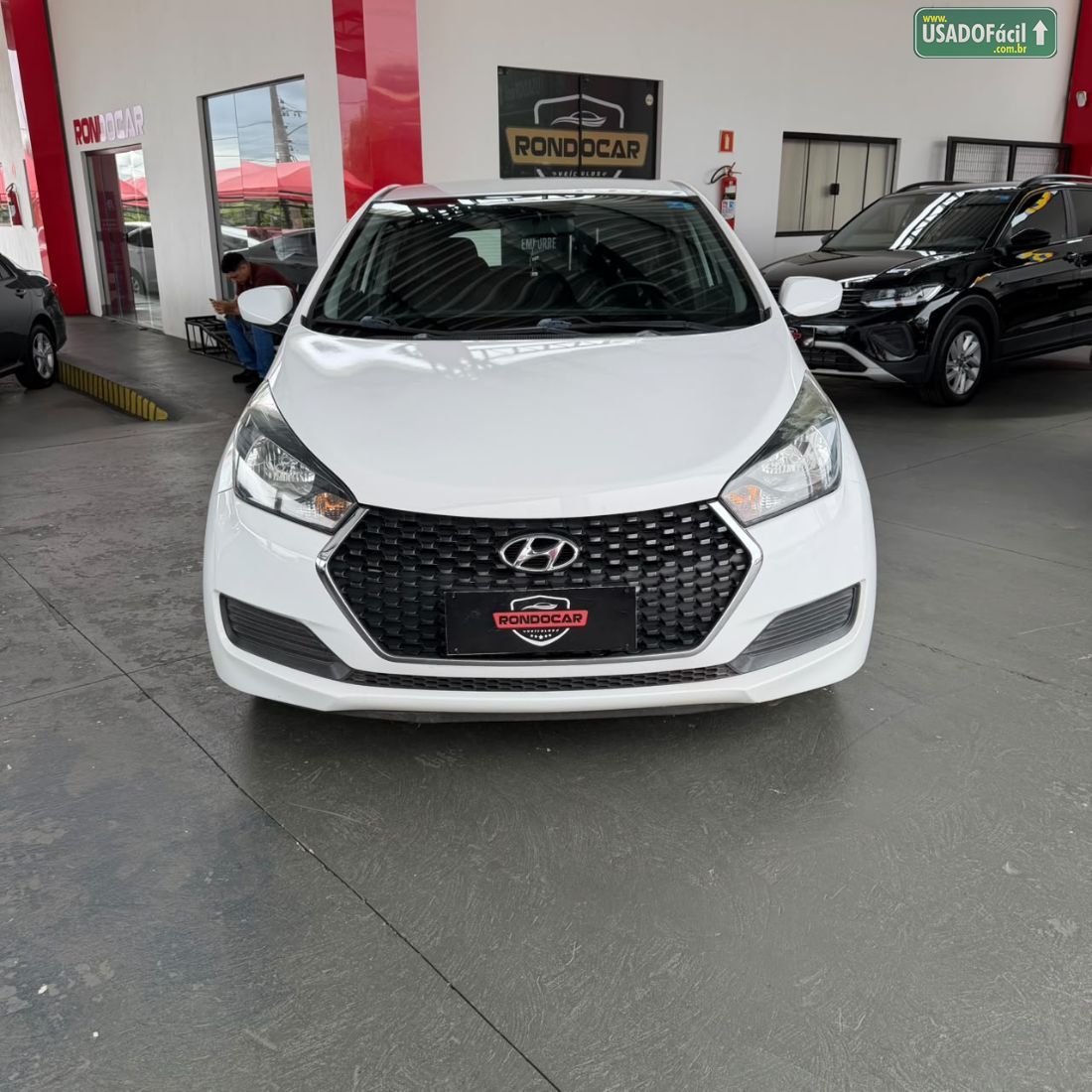Hyundai HB20 Hatch Unique 1.0 Mecânico Flex 2018/2019 — foto 3 de 10