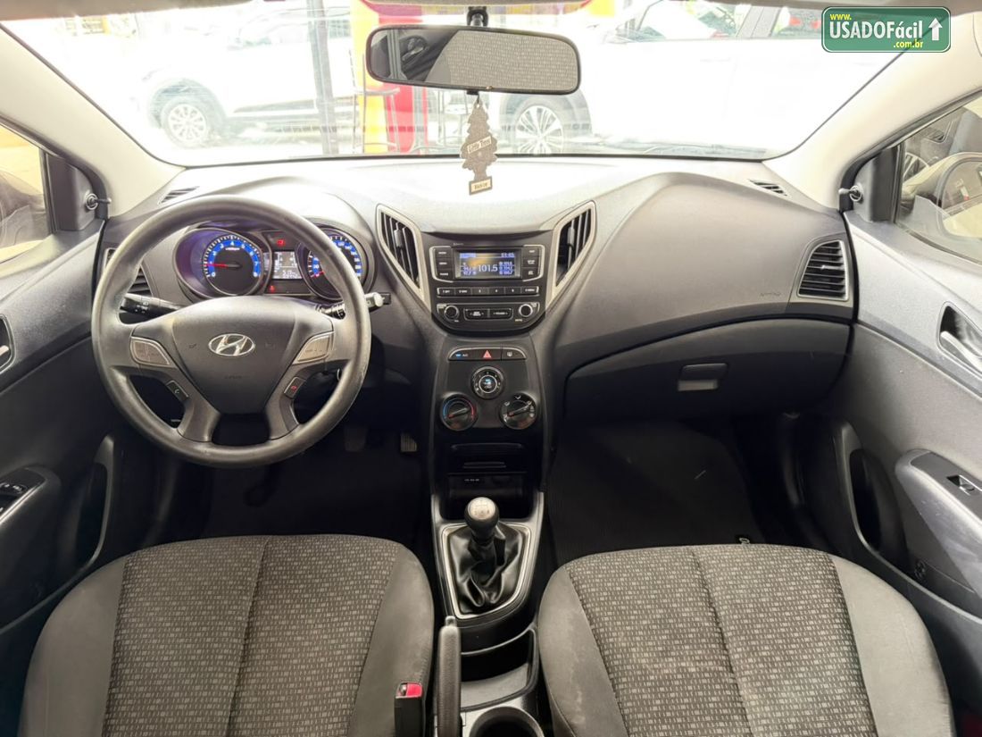 Hyundai HB20 Hatch Unique 1.0 Mecânico Flex 2018/2019 — foto 6 de 10