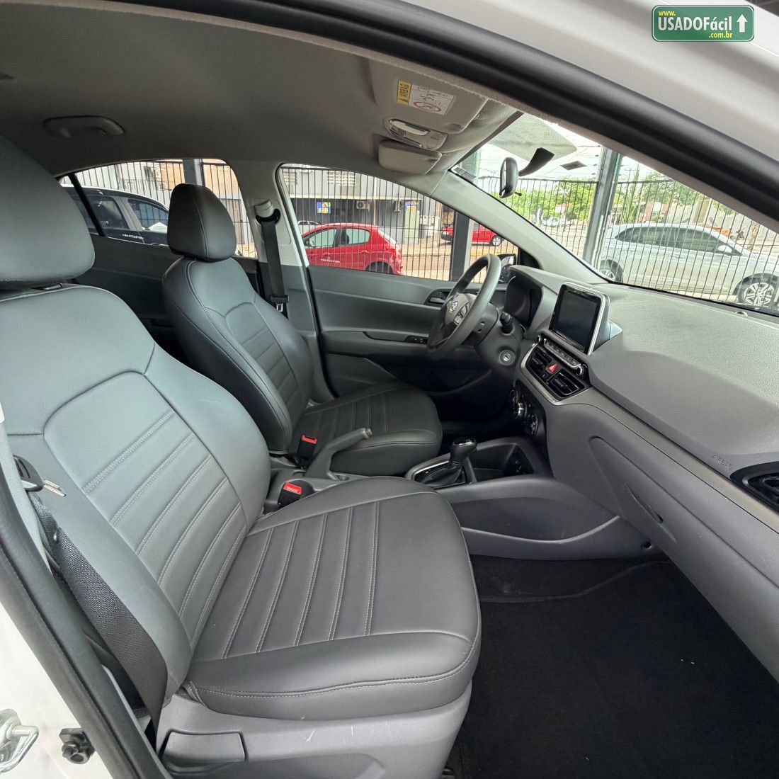 Hyundai HB20S Sedan Comfort Plus 1.0 Turbo Automático Flex 2023/2024 — foto 8 de 10