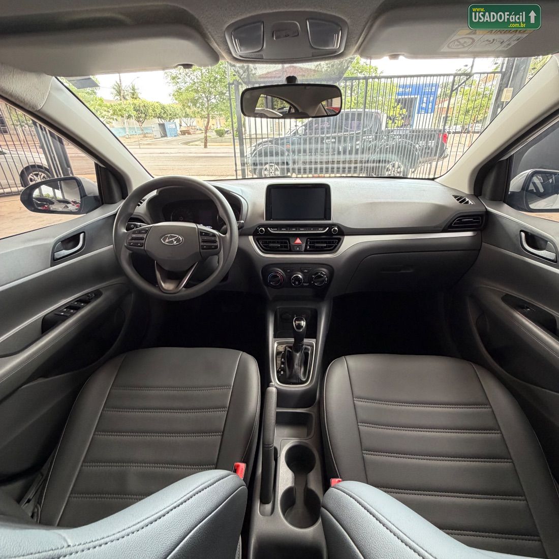 Hyundai HB20S Sedan Comfort Plus 1.0 Turbo Automático Flex 2023/2024 — foto 9 de 10