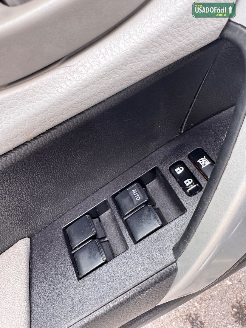 Toyota Corolla GLi 1.8 Automático Flex 2017/2018 — foto 14 de 20
