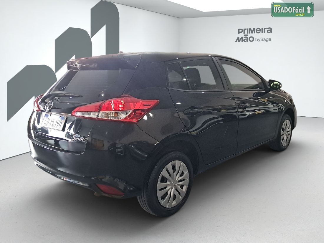 Toyota Yaris Hatch XL 1.5 Automático Flex 2024/2025 — foto 4 de 12