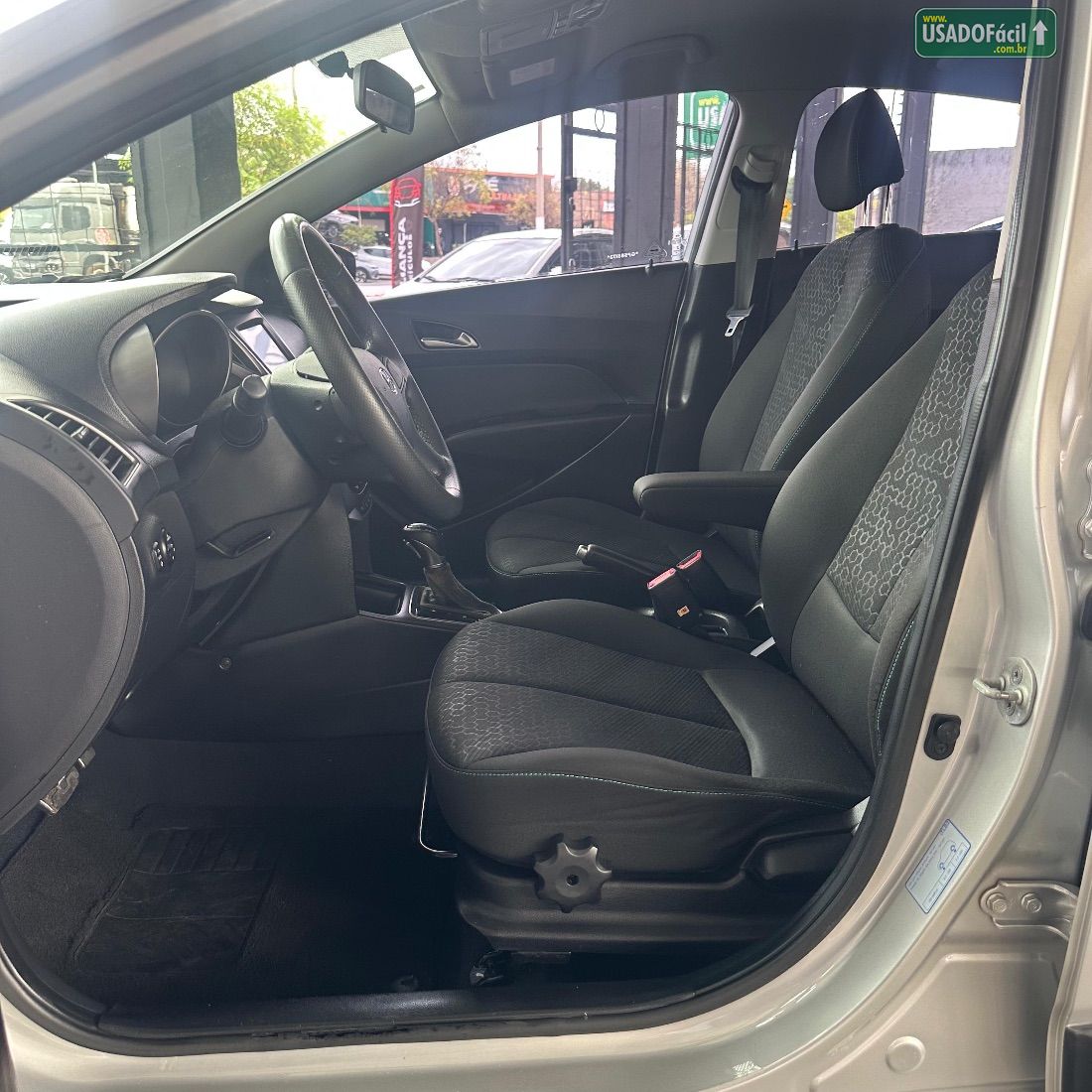 Hyundai HB20X Hatch Premium 1.6 Automático Flex 2016/2016 — foto 8 de 10