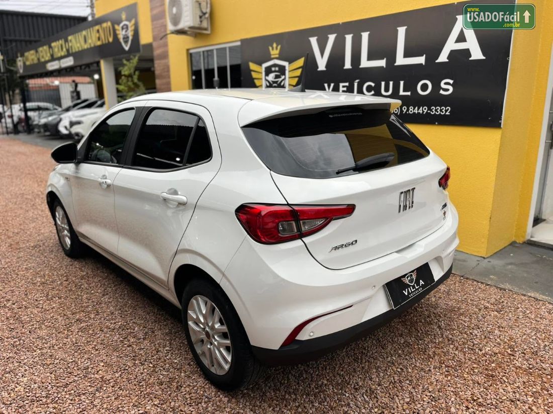 Fiat Argo Precision 1.8 Automático Flex 2017/2018 — foto 4 de 10