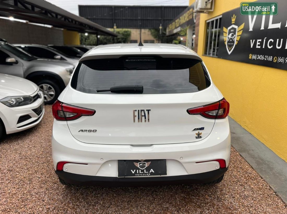 Fiat Argo Precision 1.8 Automático Flex 2017/2018 — foto 5 de 10