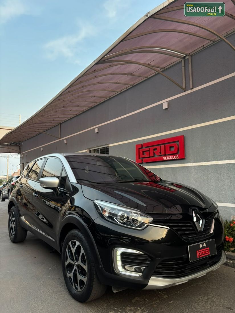 Renault Captur Intense Bose 1.6 Automático Flex 2020/2021 — foto 2 de 17