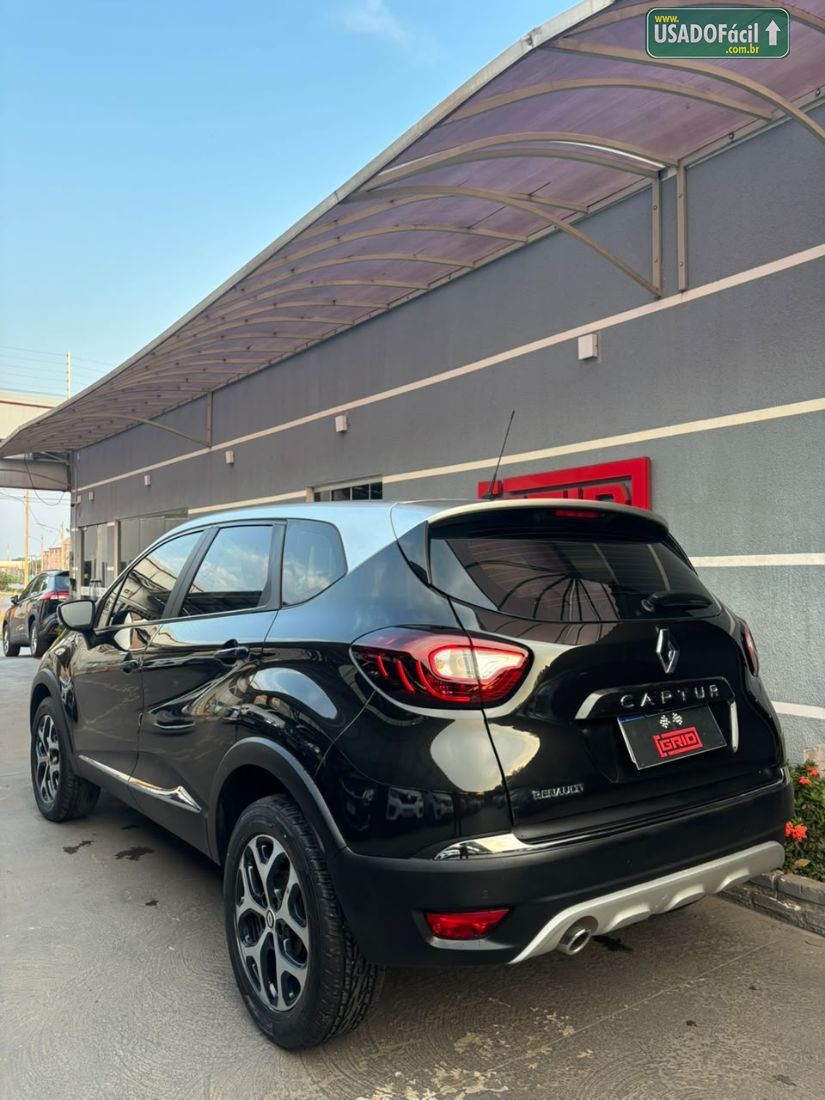 Renault Captur Intense Bose 1.6 Automático Flex 2020/2021 — foto 4 de 17