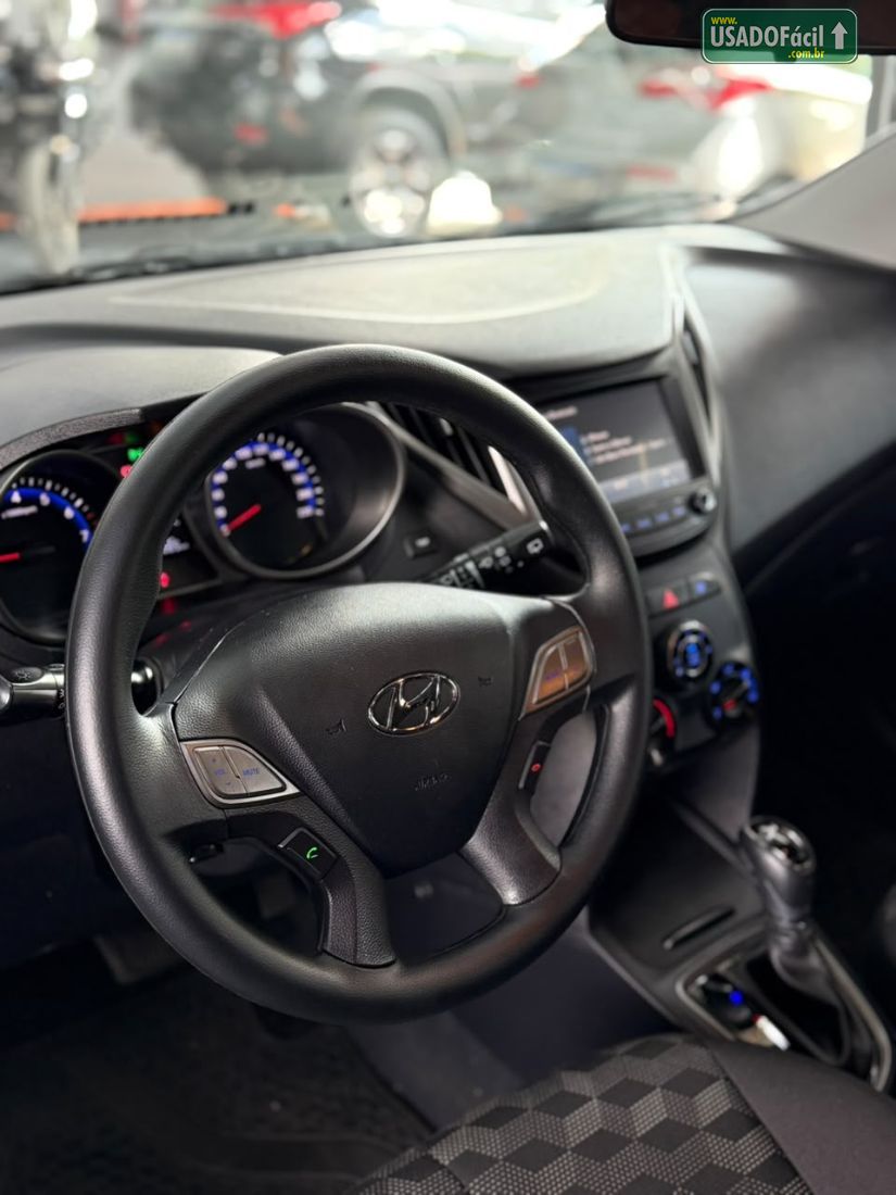 Hyundai HB20 Hatch Comfort Plus 1.6 Automático Flex 2017/2017 — foto 12 de 15