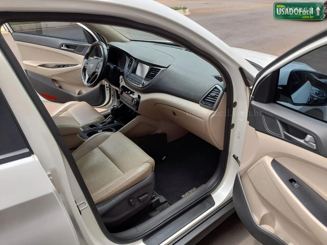 HYUNDAI Tucson GLS 1.6 Turbo Automático Flex 2017/2018 — foto 8 de 13