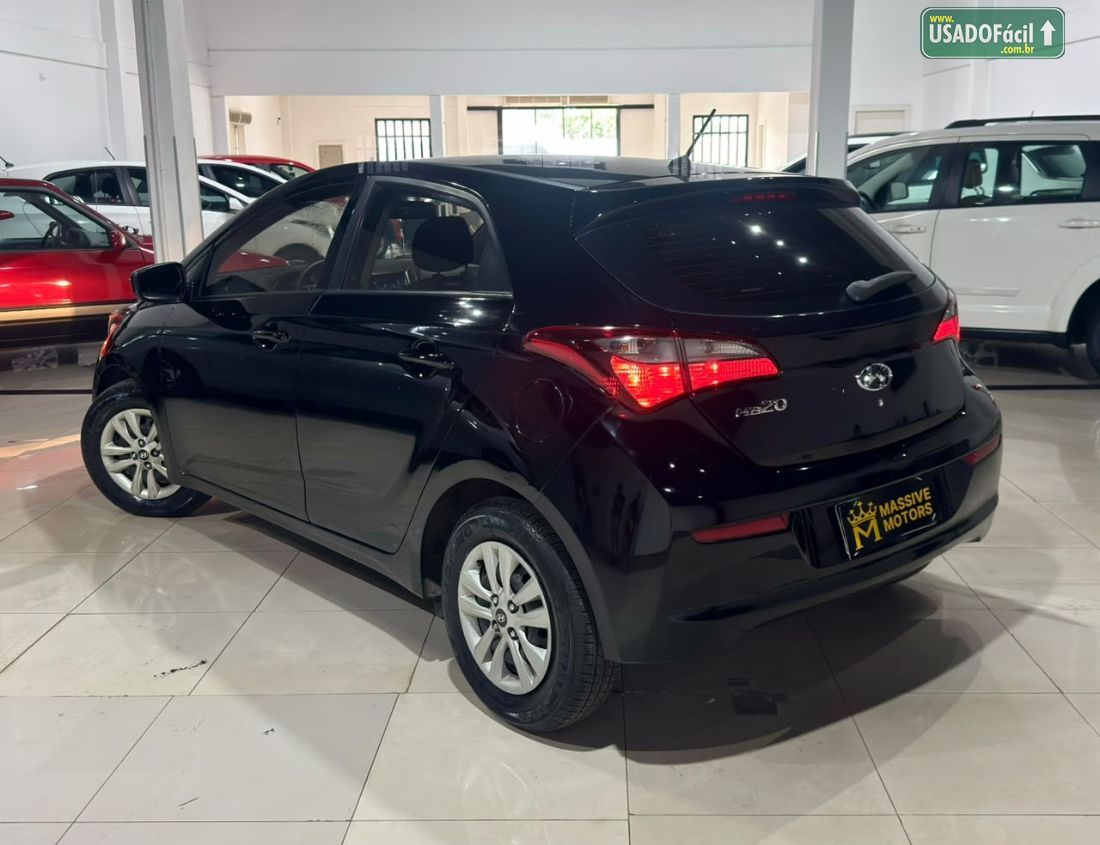 Hyundai HB20 Hatch Unique 1.0 Mecânico Flex 2019/2019 — foto 4 de 17