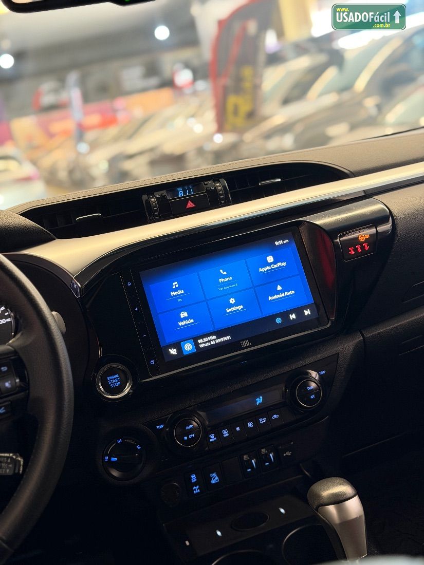 Toyota Hilux SRX CD 2.8 4x4 TDI Automático Diesel 2025/2025 — foto 10 de 11