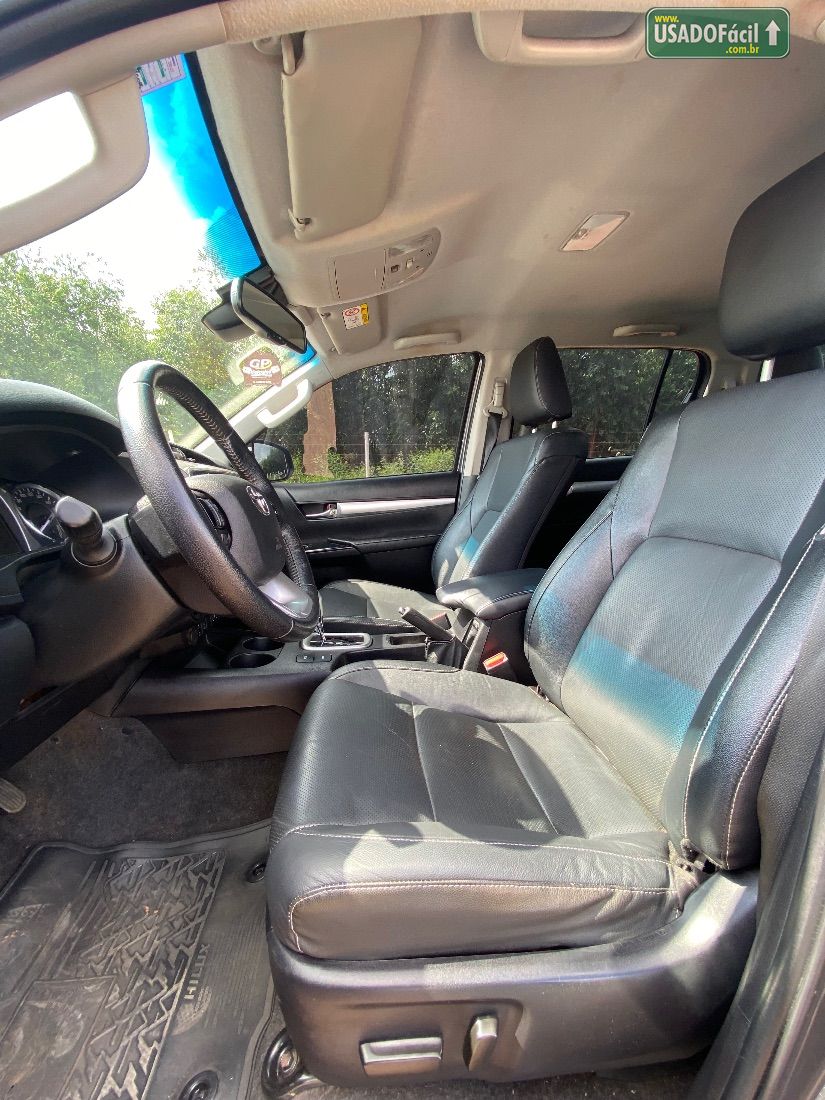 Toyota Hilux SRX CD 2.8 4x4 TDI Automático Diesel 2022/2022 — foto 11 de 14
