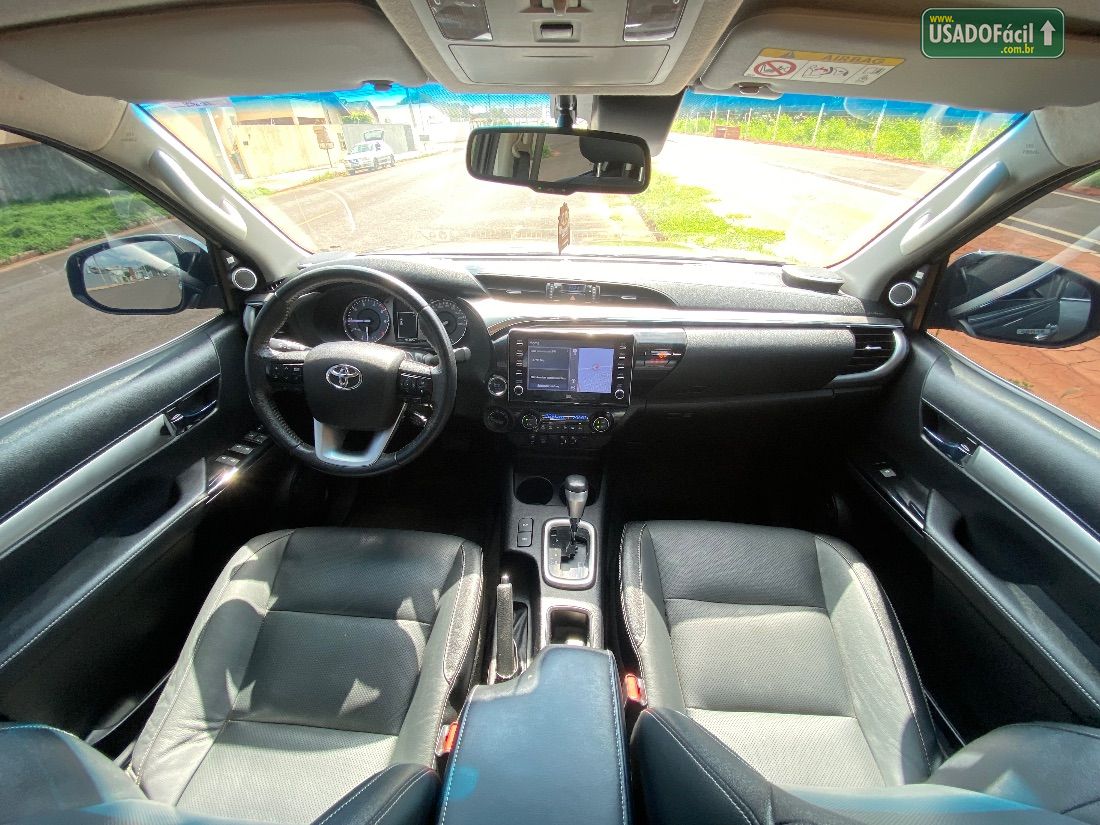 Toyota Hilux SRX CD 2.8 4x4 TDI Automático Diesel 2022/2022 — foto 8 de 14