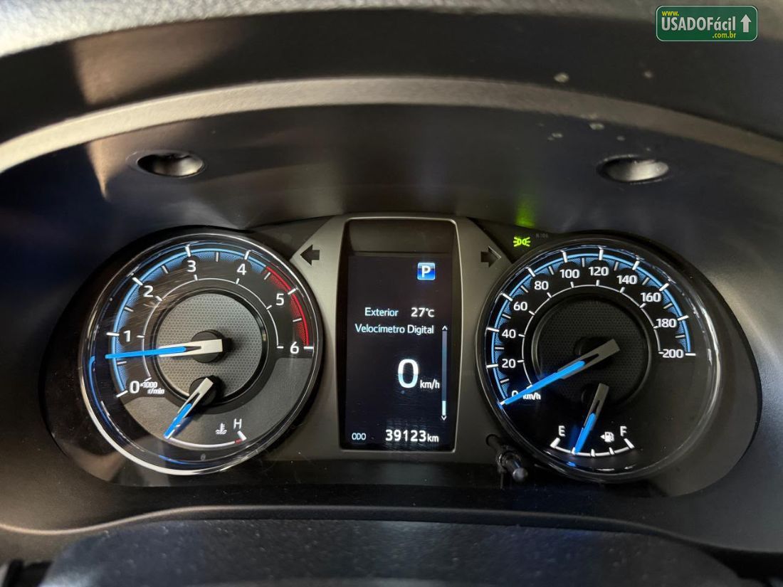 Toyota Hilux Conquest CD 2.8 4x4 Automático Diesel 2023/2024 — foto 10 de 12