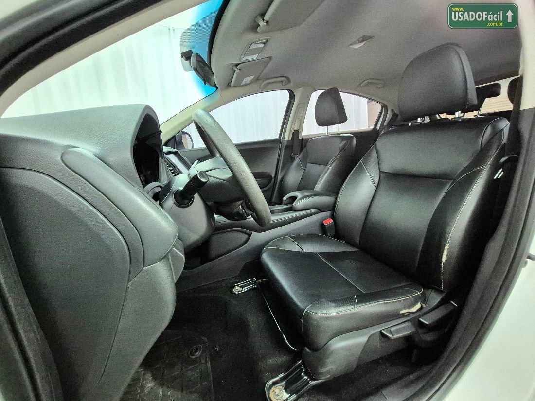 Honda HRV LX 1.8 Automático Flex 2015/2016 — foto 9 de 21