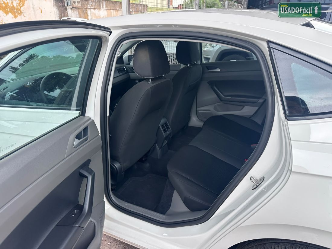 Volkswagen Virtus Comfortline 200 TSI Automático Flex 2022/2022 — foto 9 de 16