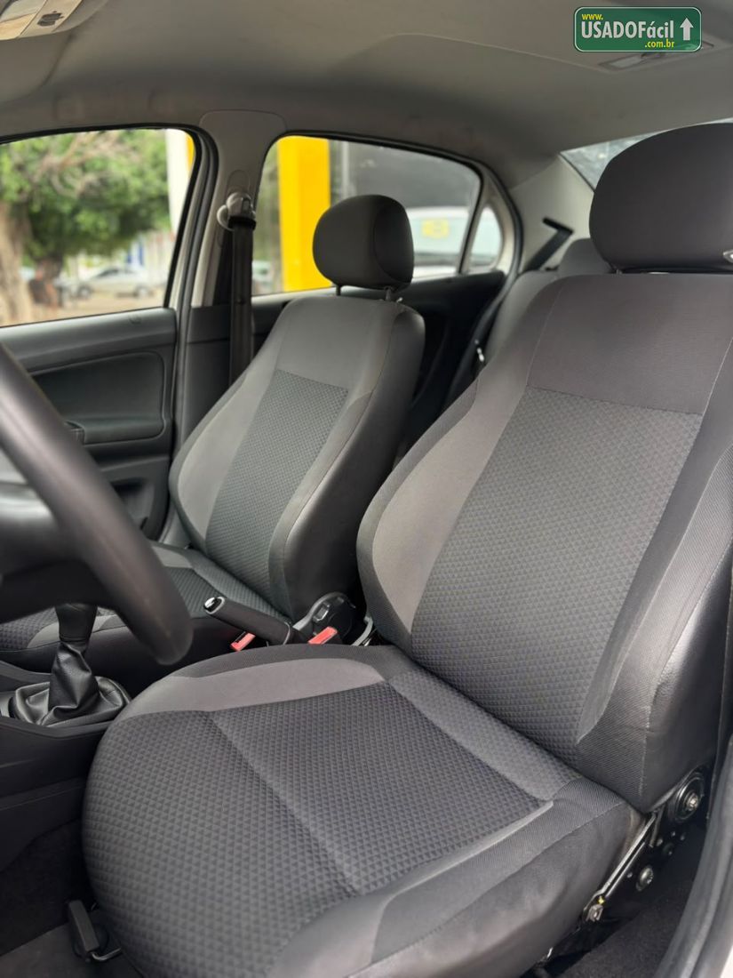 Volkswagen Voyage 1.0 Flex 2022/2023 — foto 9 de 11