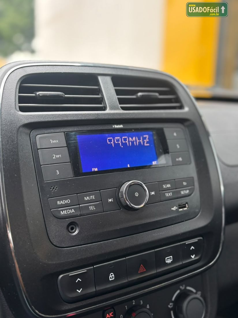 Renault Kwid Zen 1.0 Mecânico Flex 2024/2025 — foto 10 de 12