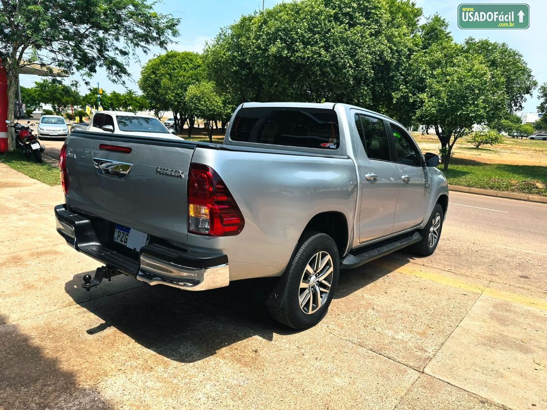 Toyota Hilux SRV CD 2.8 4x4 TDI Automático Diesel 2017/2017 — foto 16 de 17