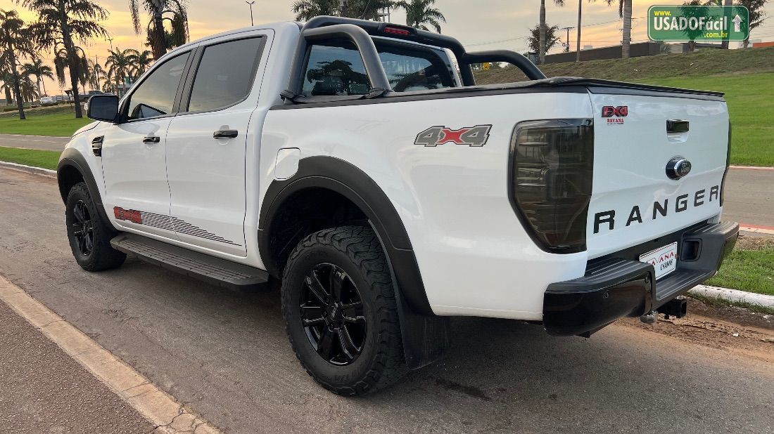 Ford Ranger FX4 CD 3.2 4x4 Automático Diesel 2022/2023 — foto 2 de 13