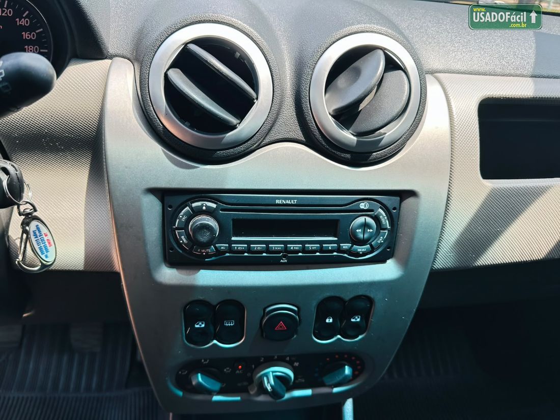 Renault Sandero Expression 1.6 Hi-Flex 5P 2011/2011 — foto 6 de 14