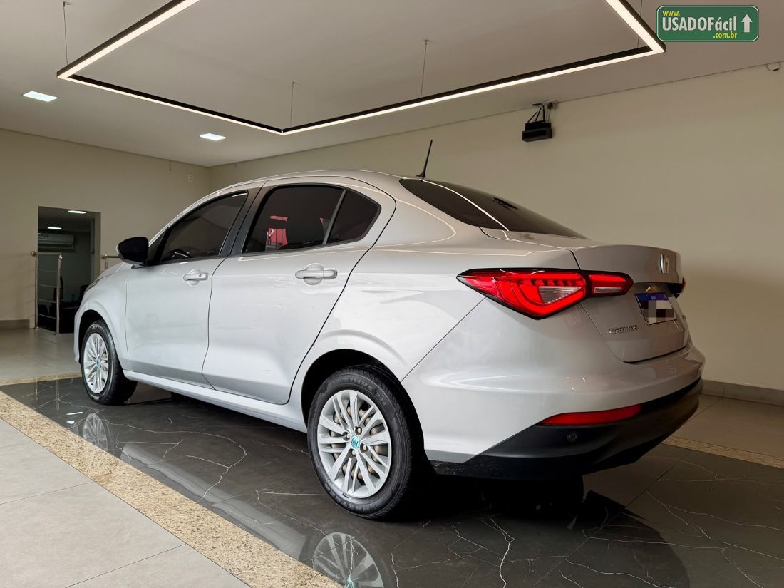Fiat Cronos Drive 1.3 Mecânico Flex 2023/2023 — foto 3 de 10