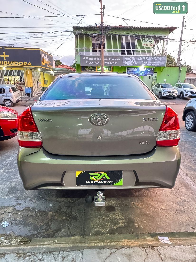 Toyota Etios Sedan X 1.5 Automático Flex 2017/2017 — foto 12 de 12