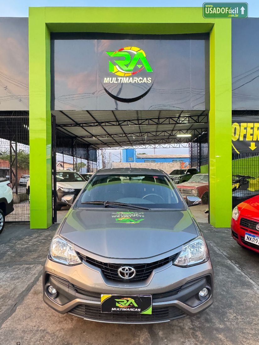 Toyota Etios Sedan X 1.5 Automático Flex 2017/2017 — foto 3 de 12