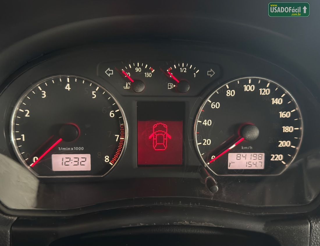 Volkswagen Polo Sedan 1.6 Mi Total Flex 2014/2014 — foto 17 de 17