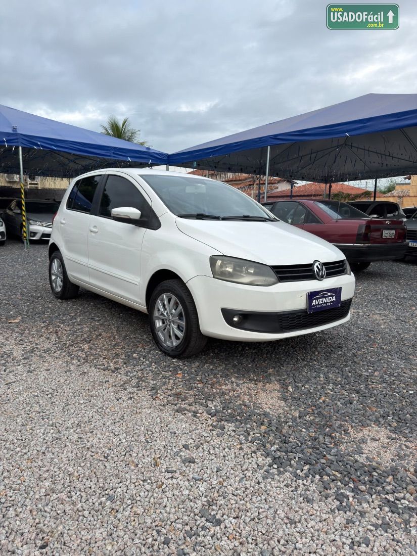 Volkswagen Fox 1.6 I Motion 4P Total Flex 2014/2014 — foto 3 de 18